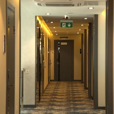 Unique Hotel Ташкент Екстериор снимка