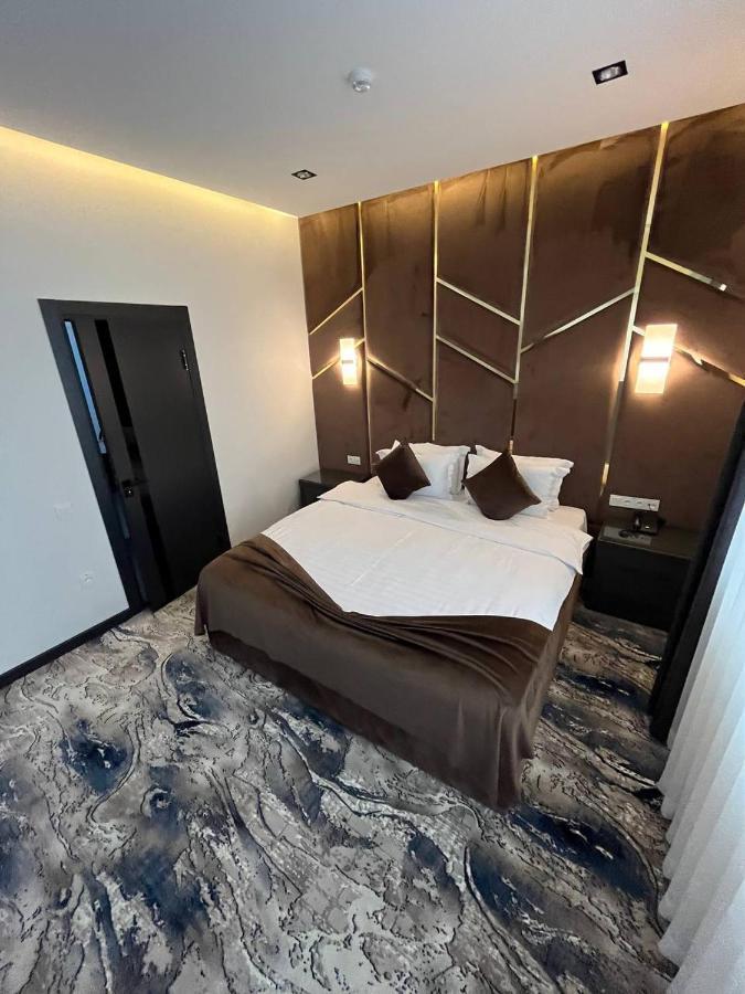 Unique Hotel Ташкент Екстериор снимка